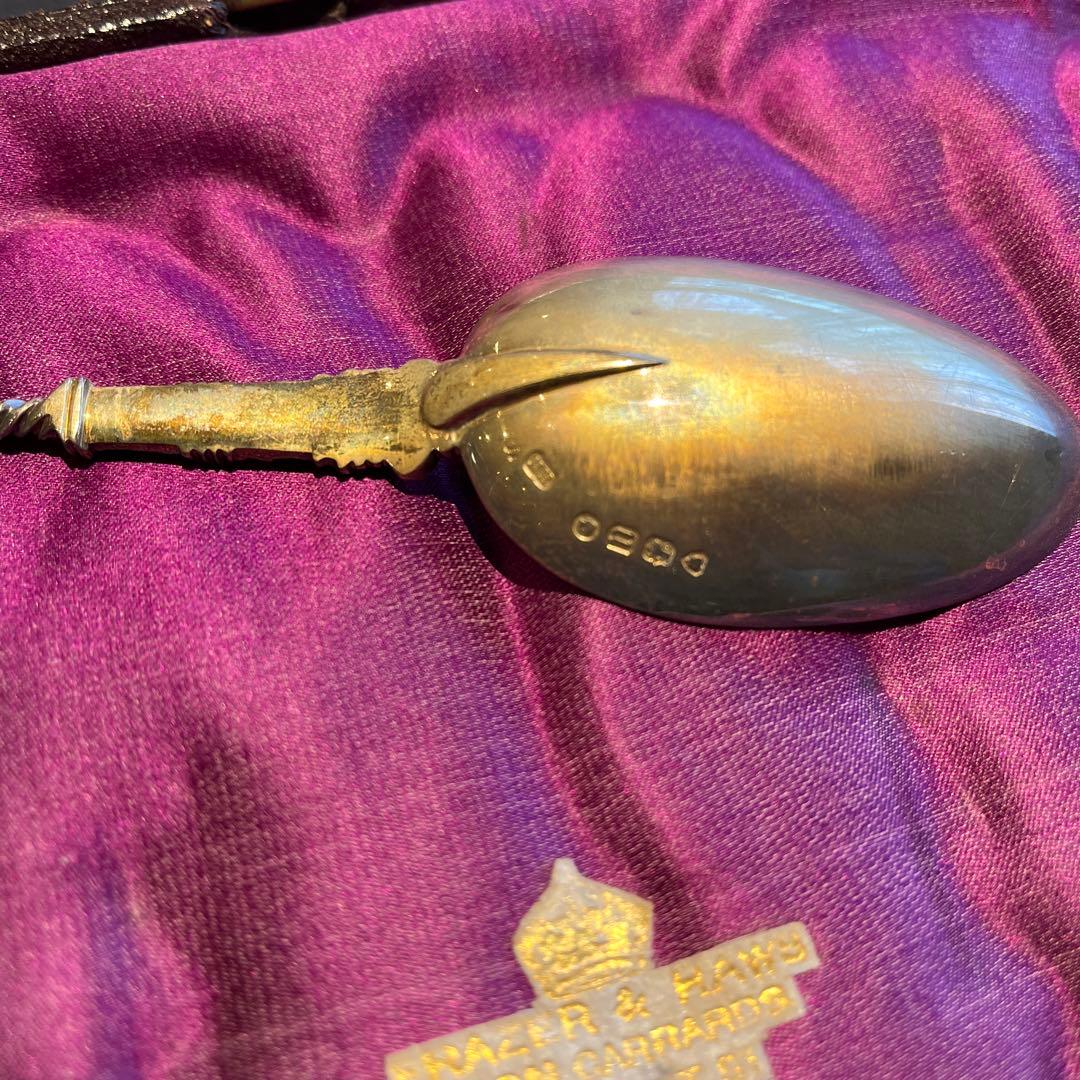 アンティーク　銀製　装飾的スプーンセット 7本