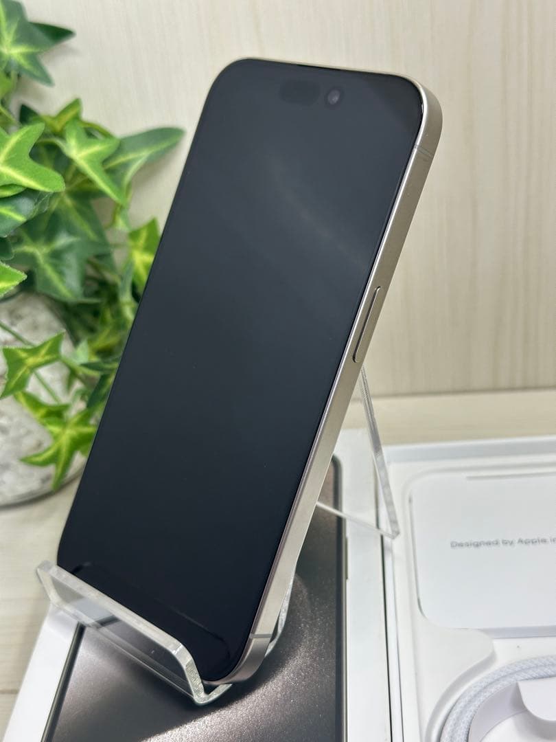 あ*h様 ✅【動作未確認】iphone 15 Pro 256GB❣️国内版SIM