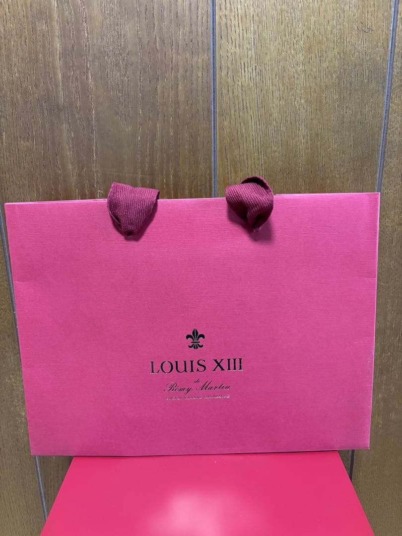 LOUIS XIII ギフトバッグと箱セット　空瓶　冊子付き