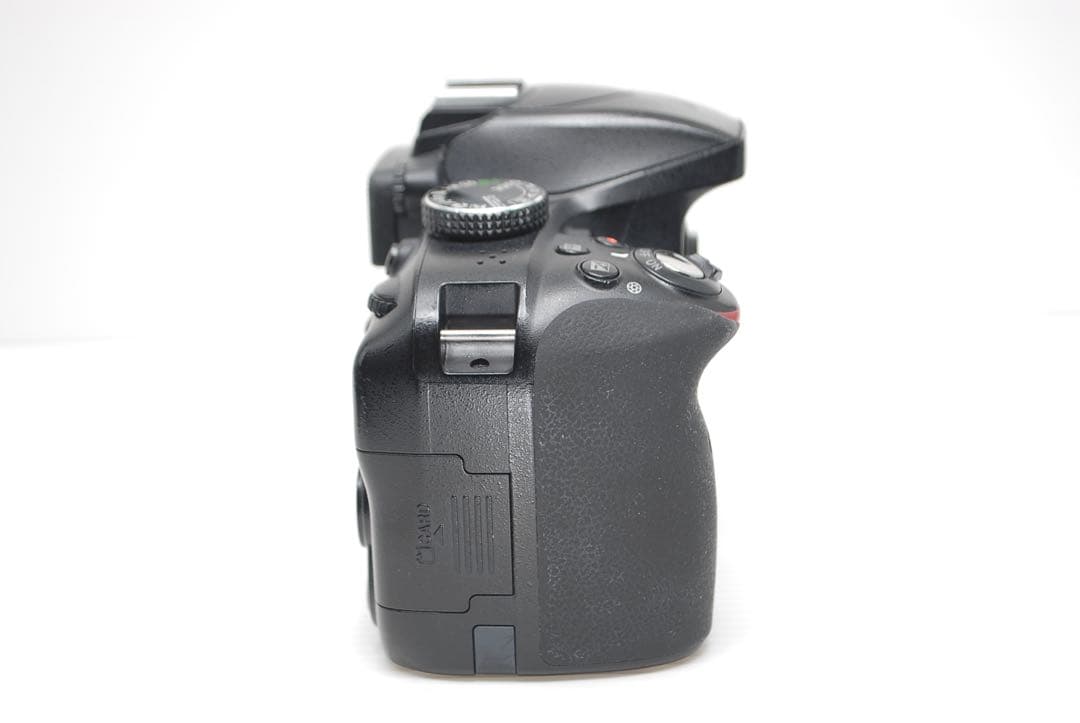 ❤️Nikon D3300❤️望遠レンズ付き 手ぶれ補正付き美品 スマホ転送OK