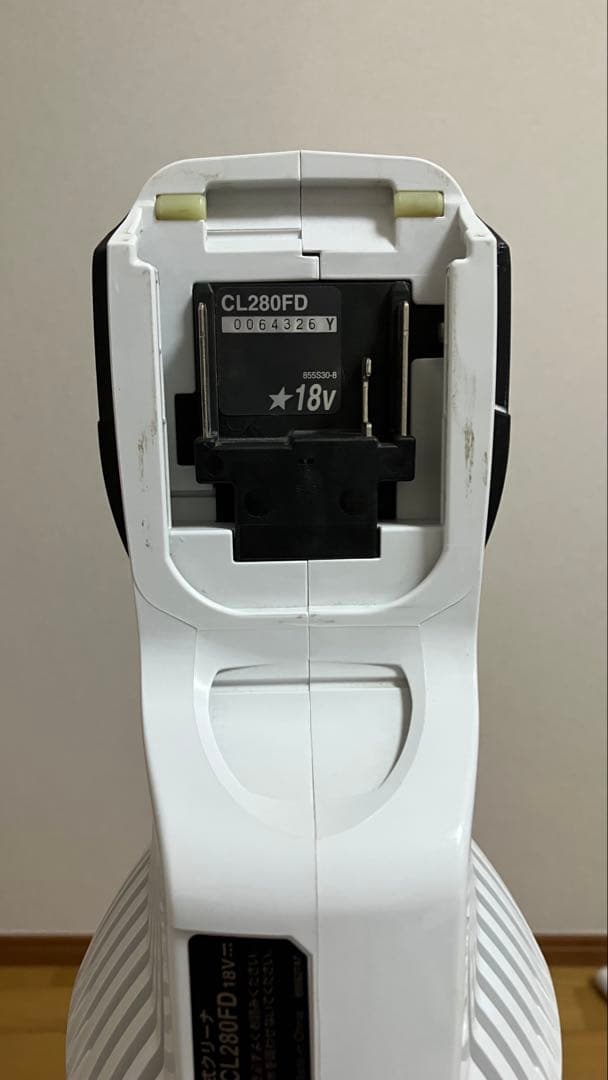 【バッテリー&充電器なし】マキタ CL280FD 18Vコードレス掃除機