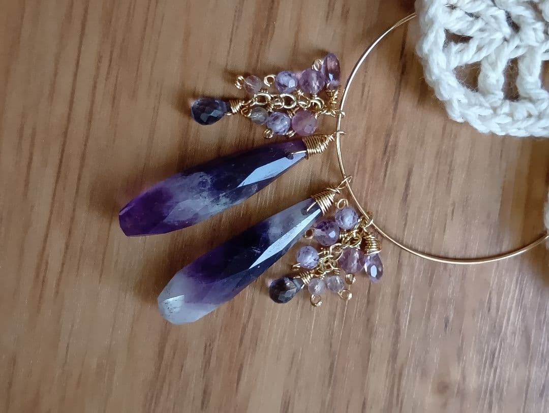 590/14kgfパープルフローライト×カイヤナイト他８点ピアス