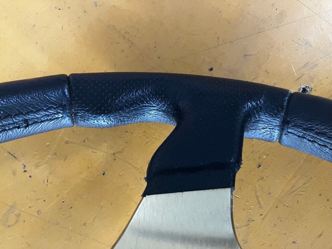 MOMO RACE ゴールド　32パイ　限定