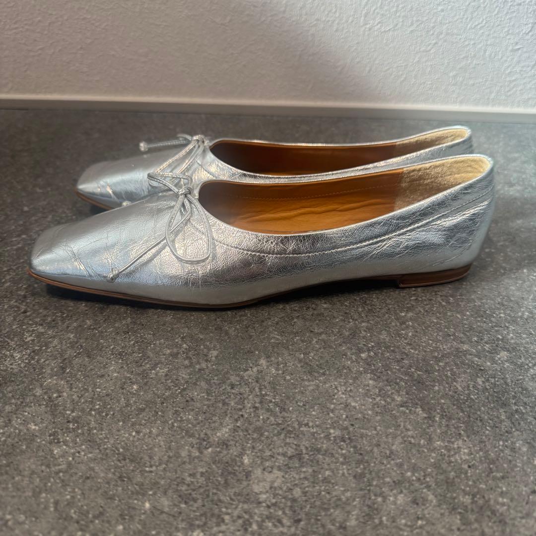 美品ピッピシック希少スクエアトゥバレエシューズ　フラット　シルバーリボン24.5