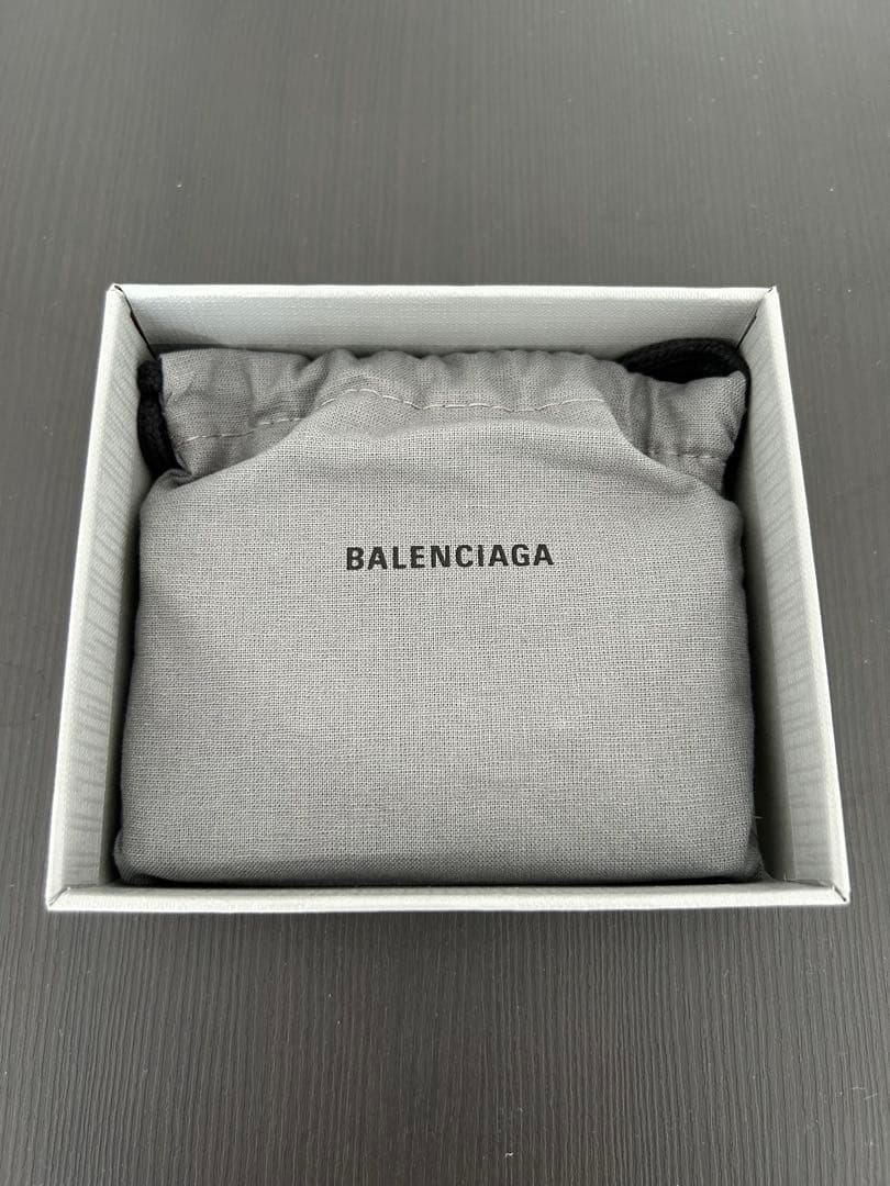 新品未使用　バレンシアガ　ケース　名刺入れ