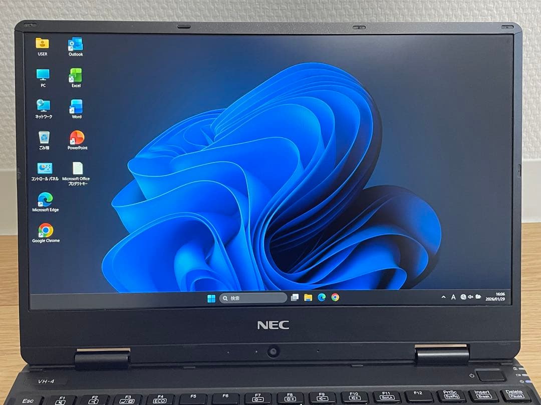 Windowsノート本体 NEC VersaPro FHD Core i7-8500Y 8GB SSD