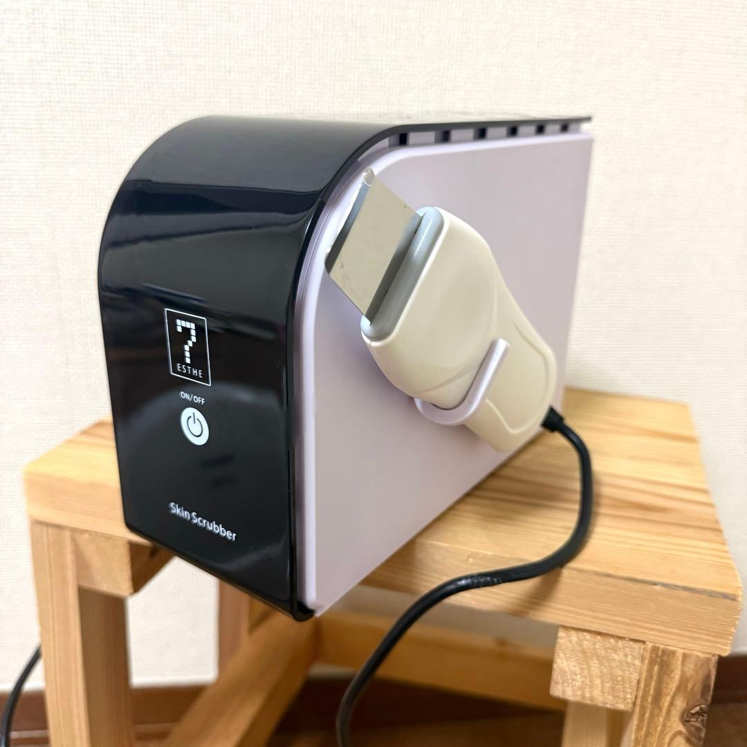 SEVEN BEAUTY スクラバー美顔器HD