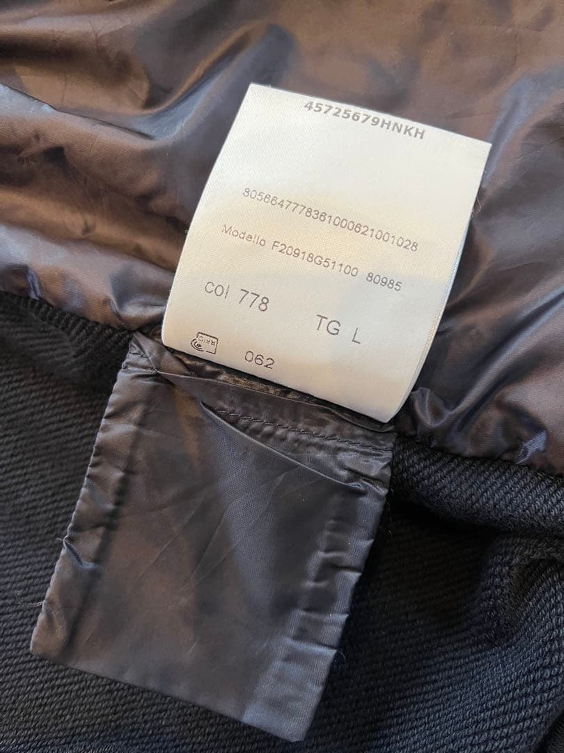 MONCLER モンクレール　ダウンジャケット