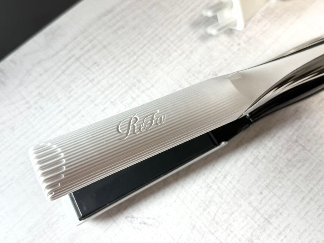 ★ReFa★リファ ストレートアイロン