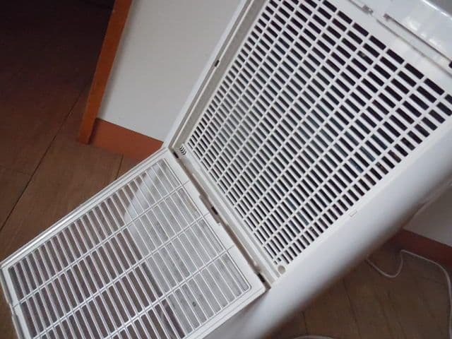 シャープ プラズマクラスター 衣類乾燥除湿機 2016年製 CV-F120-W