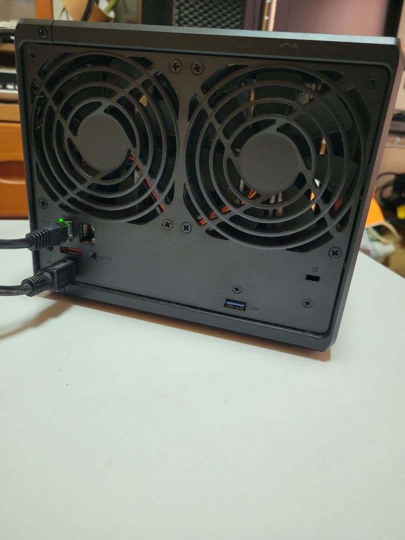 Synology シノロジー DS920+＆HDD、NVME SSD、RAM付き