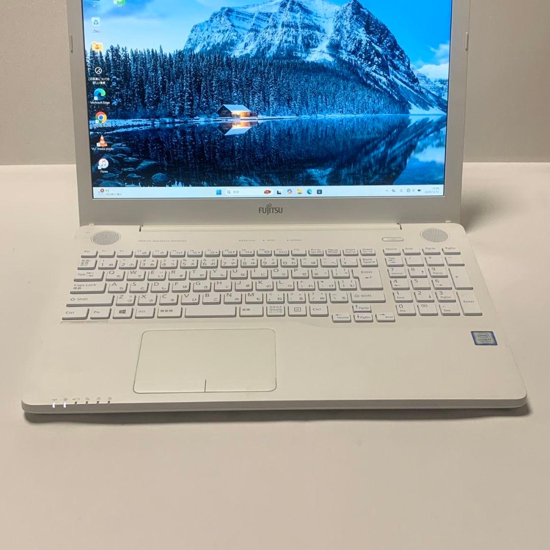 富士通 LIFEBOOK i7 SSD512GB メモリ8GB パソコン PC