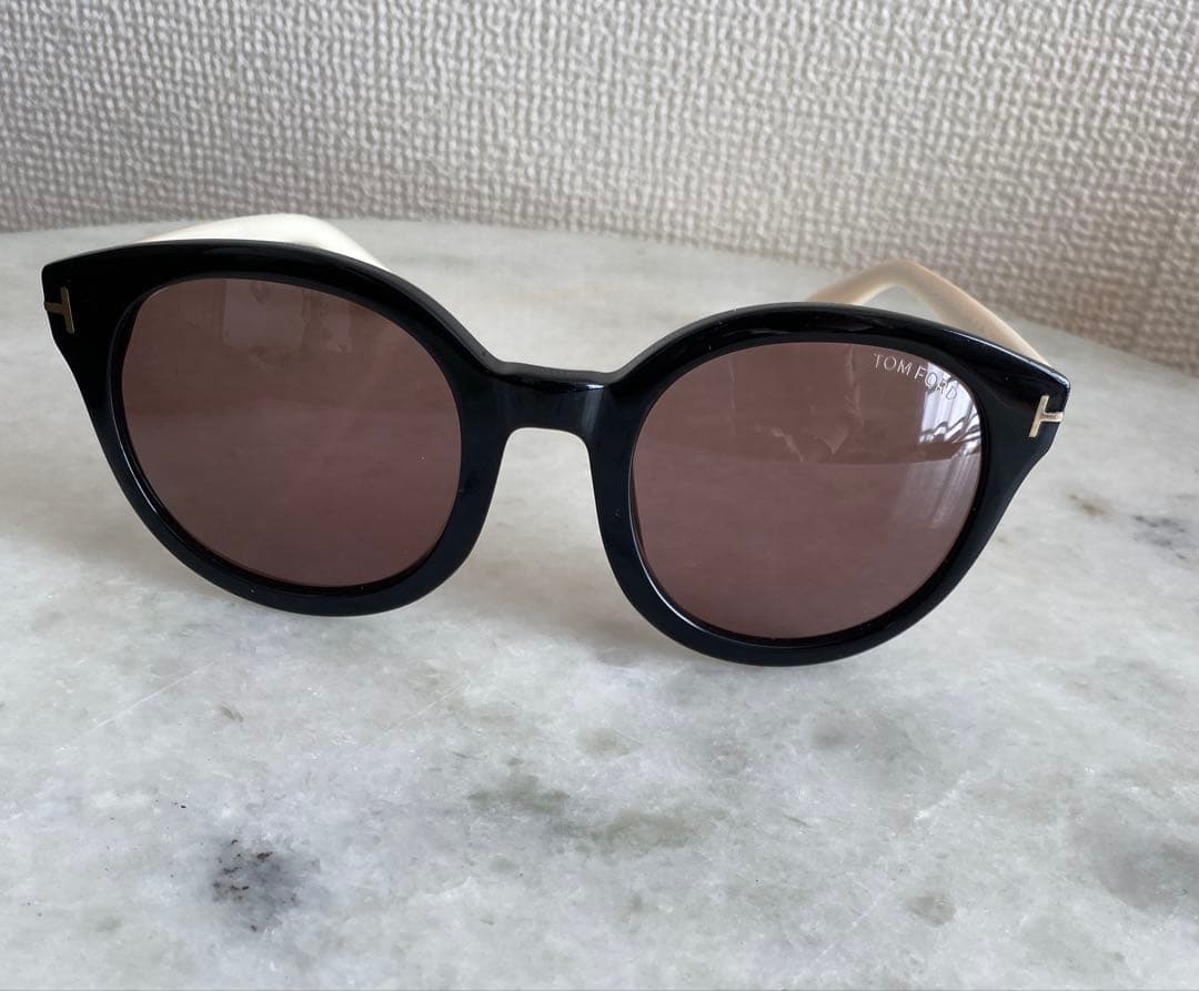 TOMFORDサングラス/男女兼用/ホワイト×ブラック/トムフォード