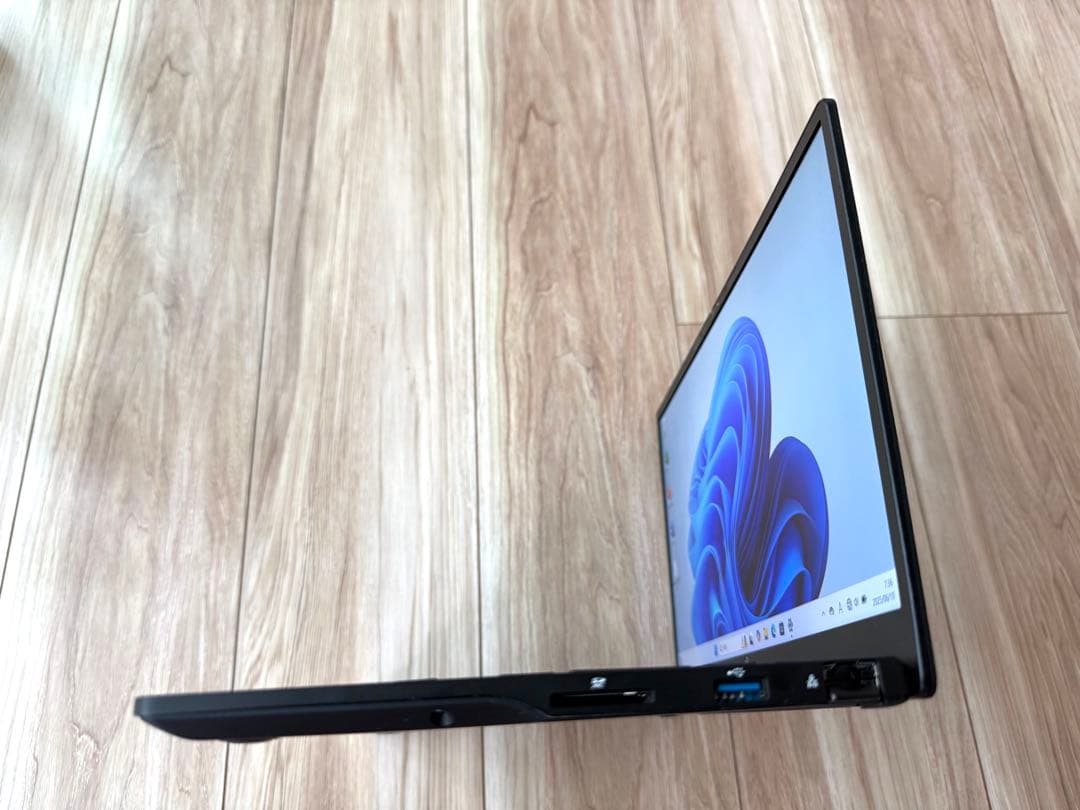 超軽量◆LIFEBOOK U9312/J◆Core i5-1254U◆8/256