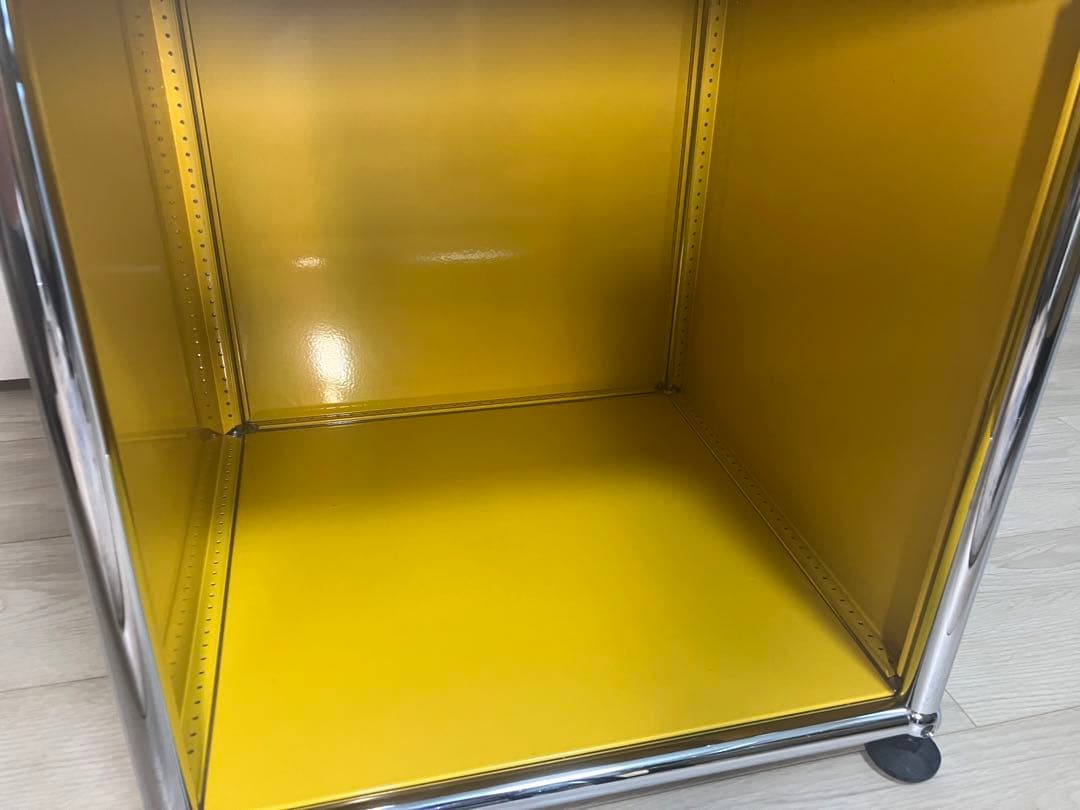 USM Haller/USM ハラー サイドテーブル 2段キャビネット/イエロー