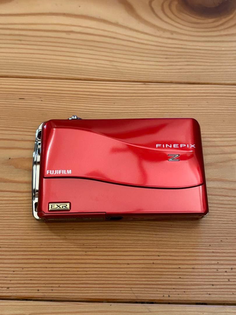 富士フイルム FinePix Z700EXR レッド