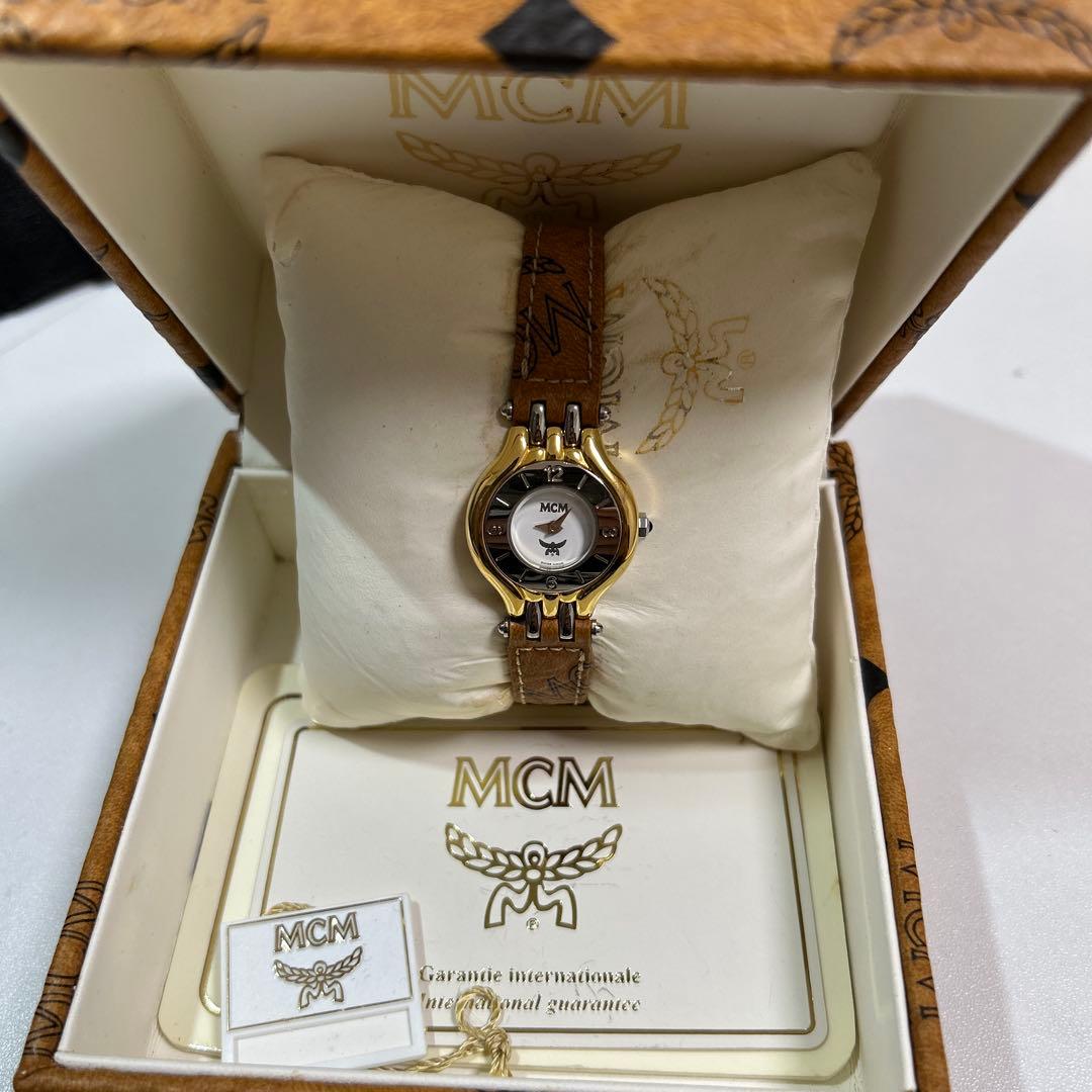 MCM エムシーエム　クォーツ