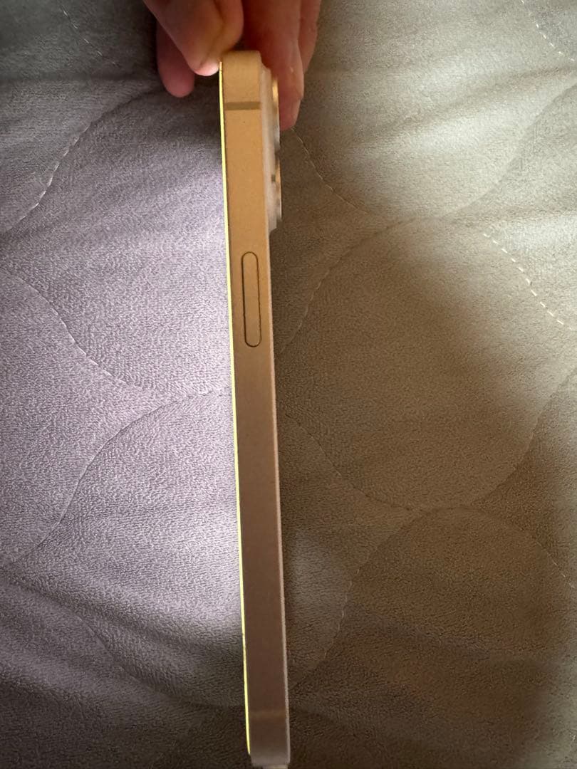 Apple iPhone 14ホワイト 本体