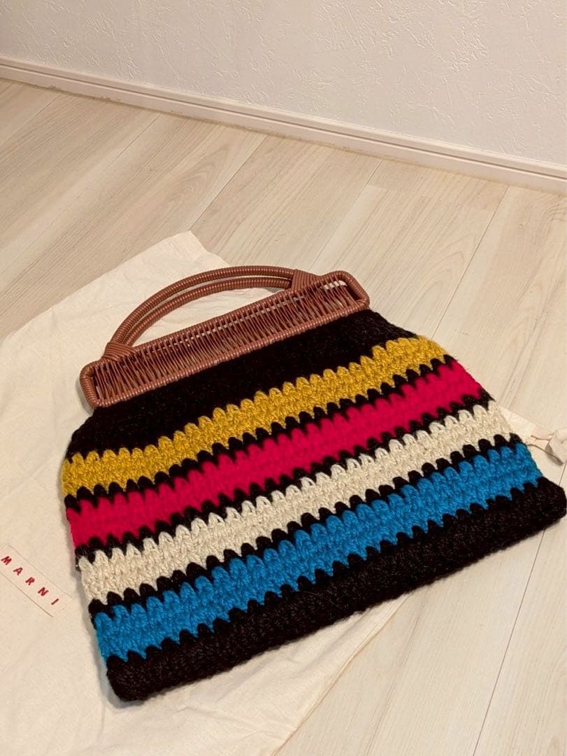 MARNIマーケット マルチカラー クロシェバック