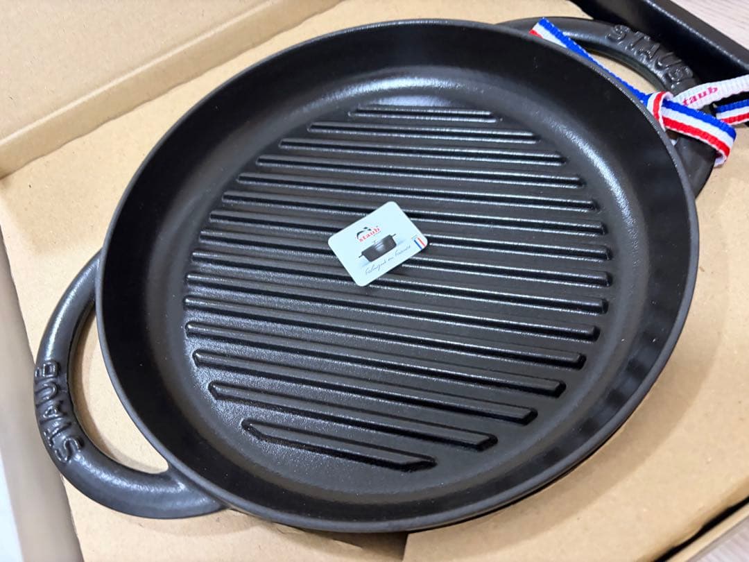 ストウブ　ピュアグリル　ラウンド　ブラック　22cm