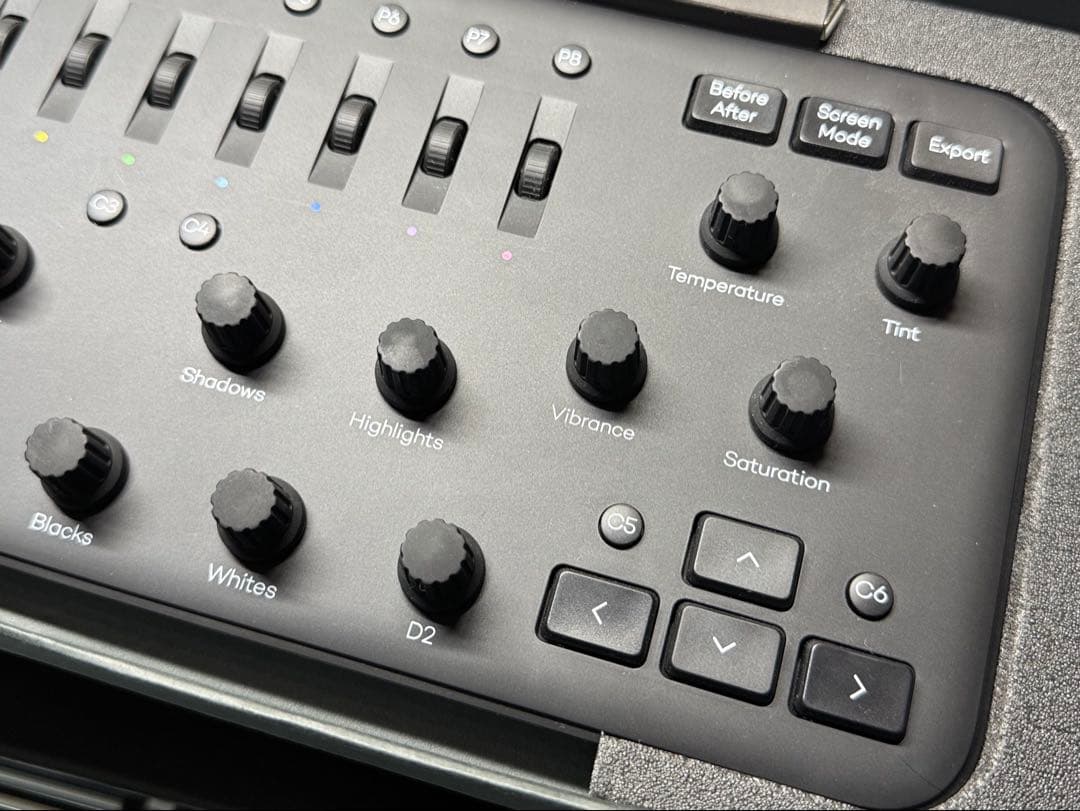 Loupedeck+ 現像コントローラ
