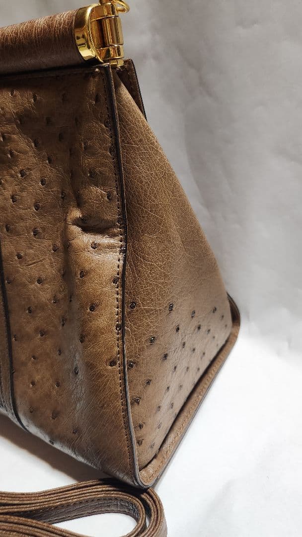 ブラウンオーストリッチハンドバッグ JRAロゴ付き