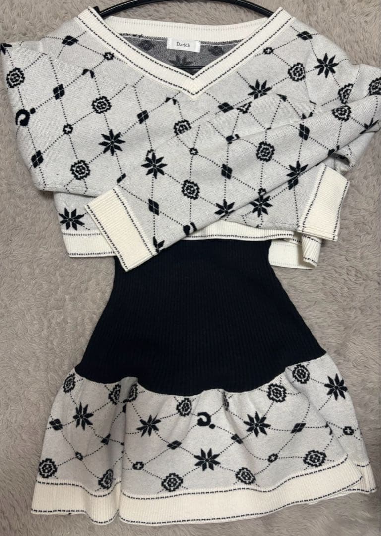 アンサンブルスノーロゴニットミニワンピースfree