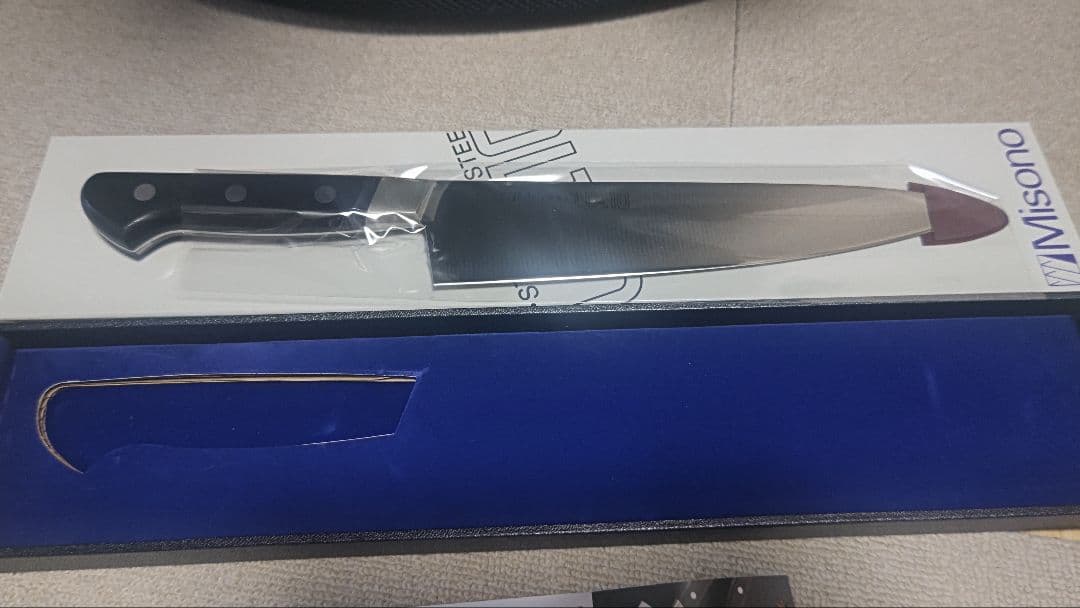 R*T様 ミソノ UX10 牛刀 24cm 新品