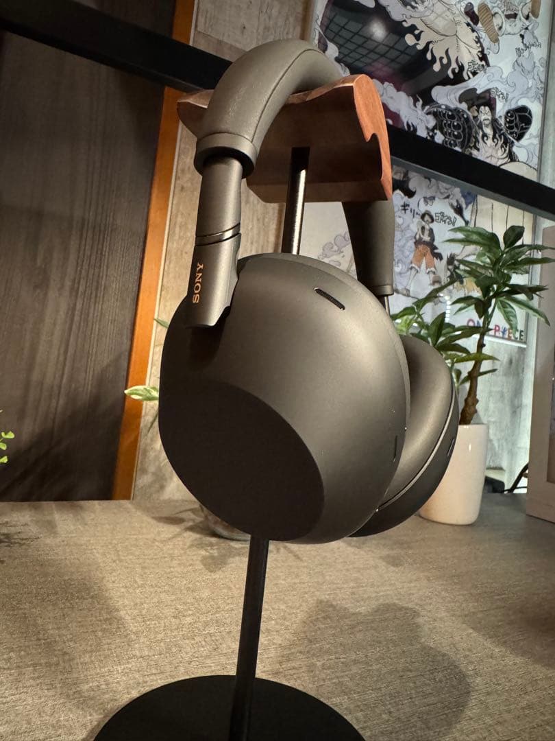 【5年ワイド延長保証付】Sony WH-1000MX6 ブラック　スタンド付き