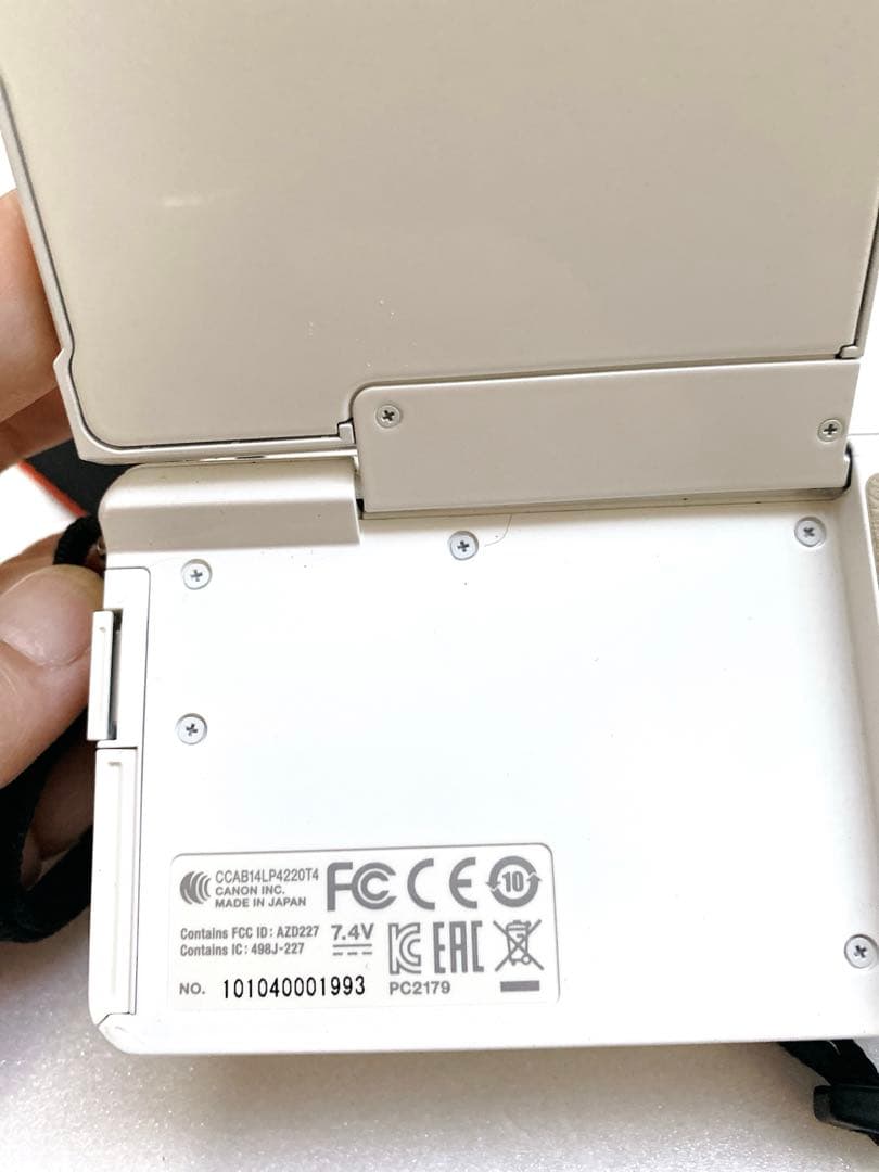 極美品♪Canon eos M10ミラーレス一眼カメラダブルレンズ付き