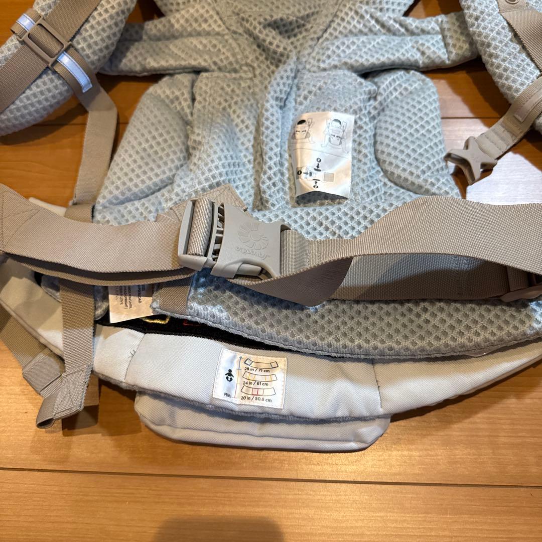 美品　ergobaby OMNI breeze 抱っこ紐