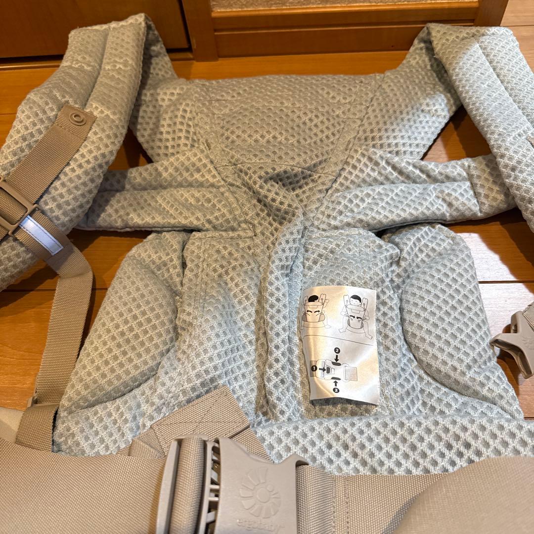 美品　ergobaby OMNI breeze 抱っこ紐