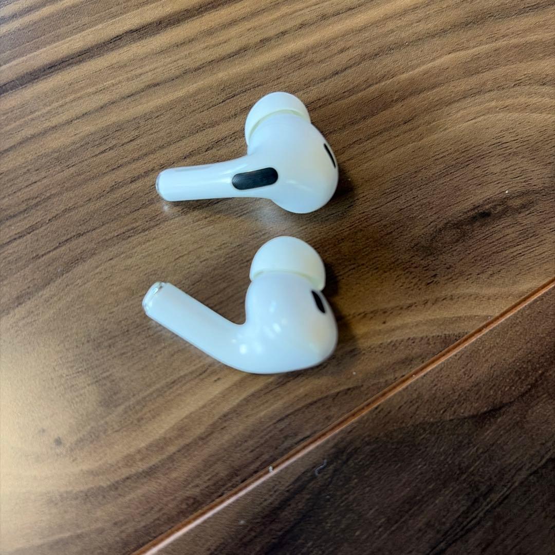 Apple AirPods Pro 2（第2世代） MQD83J/A