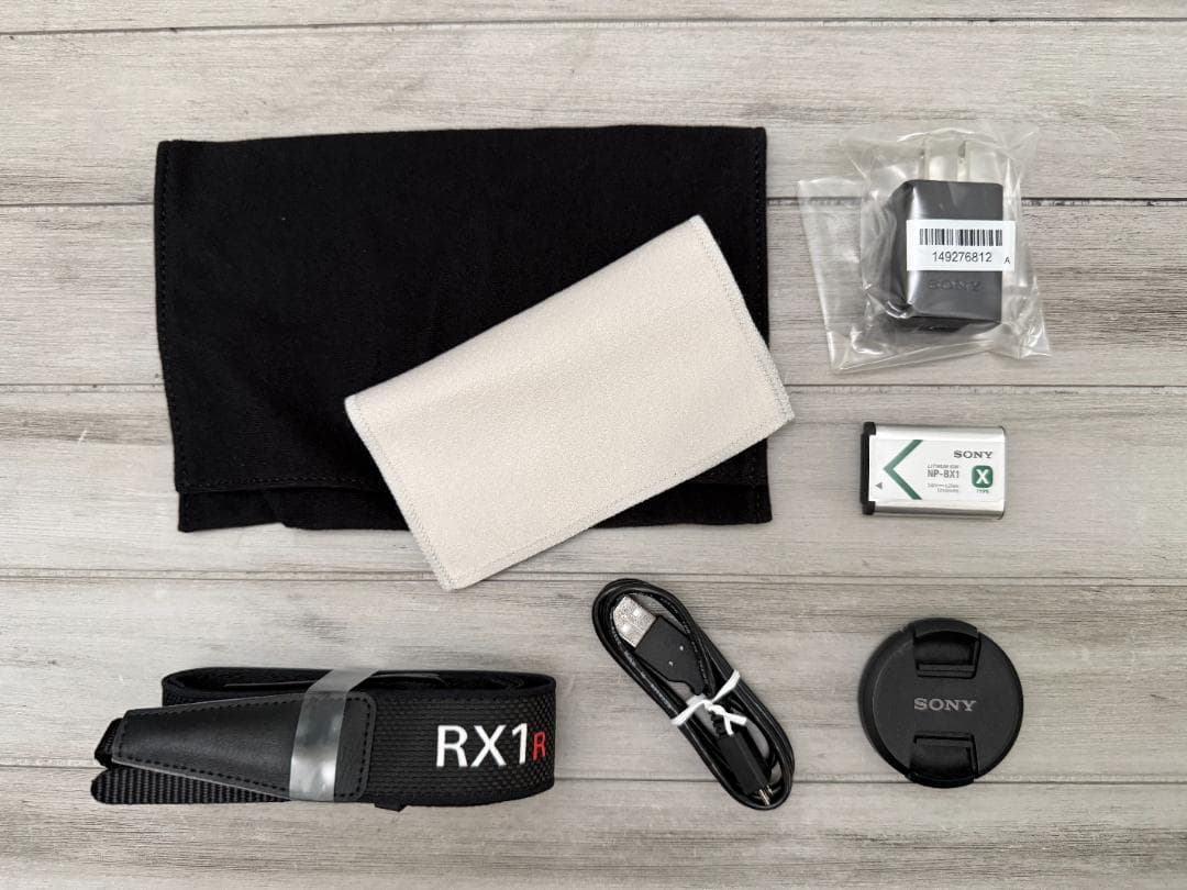 SONY Cyber-shot DSC-RX1R (全付属品有)