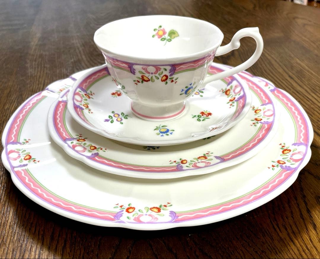 ローラアシュレイ　アリス　食器セット