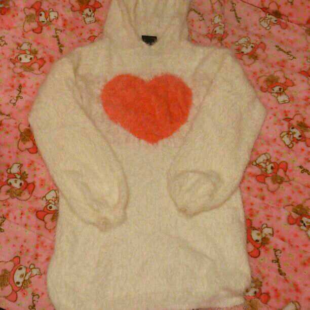 大人気 ハート ふわふわ ニットワンピ