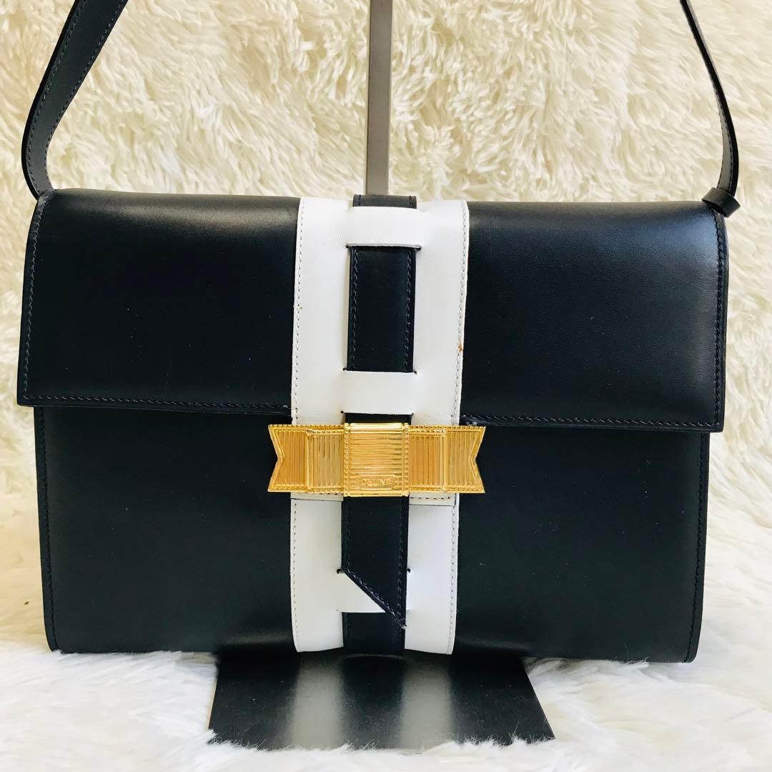 【極美品】セリーヌ ショルダーバッグ 肩掛け フラップ リボン ロゴ金具