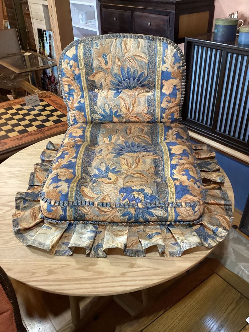 飛騨産業　キツツキマーク　穂高シリーズ　クッションのみ