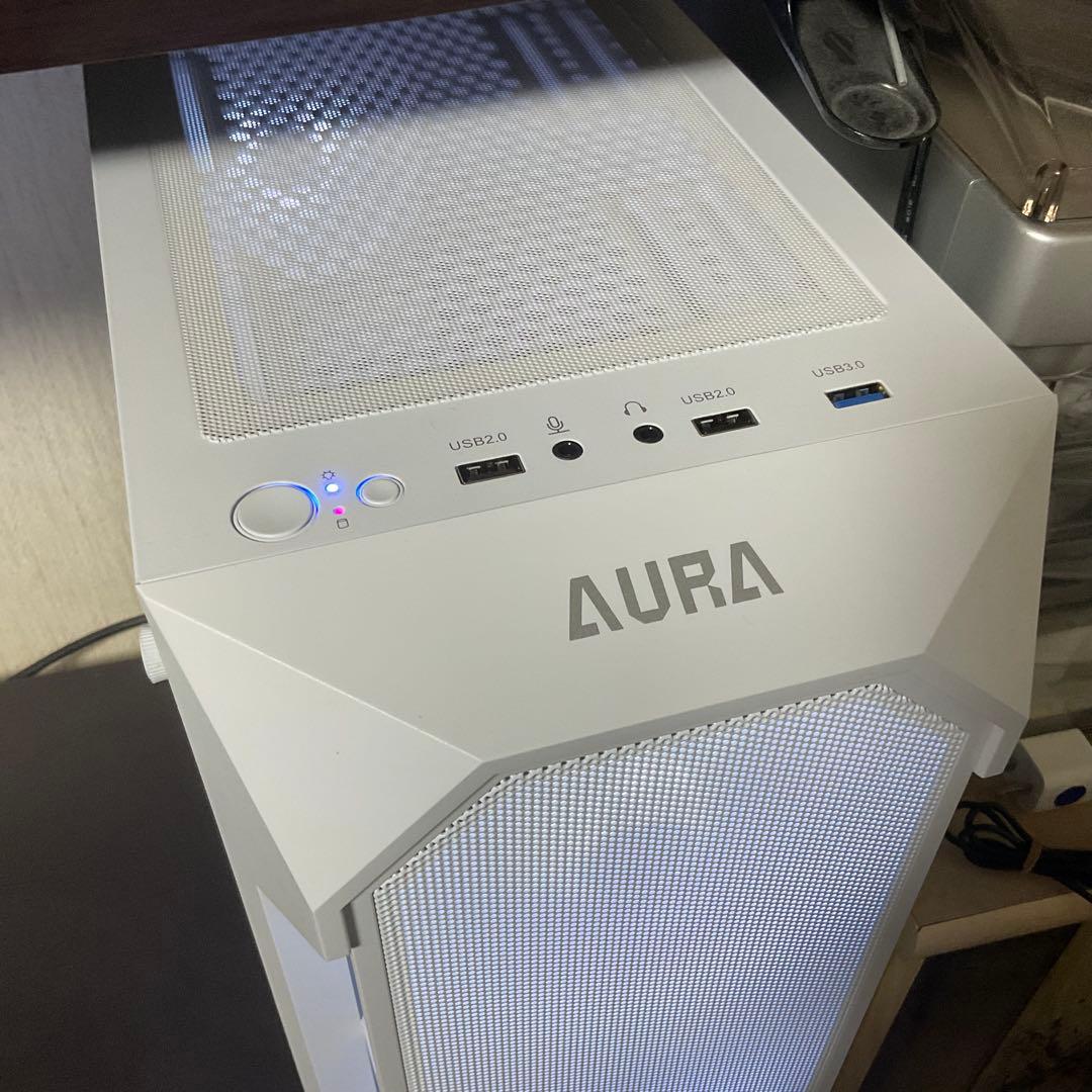 白ゲーミングpc/Ryzen5 2600/gtx1660super