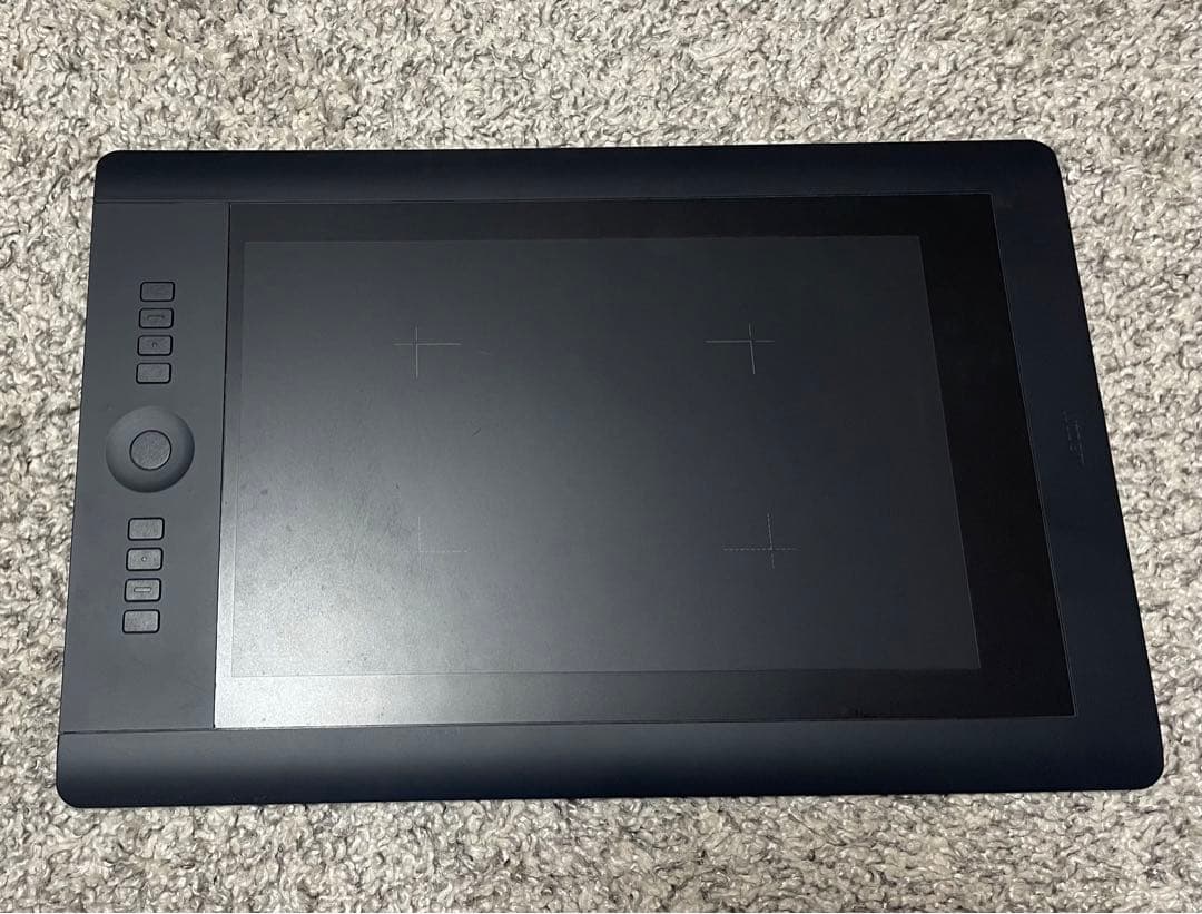 ワコム ペンタブレット intuos pro Large （PTH-851）